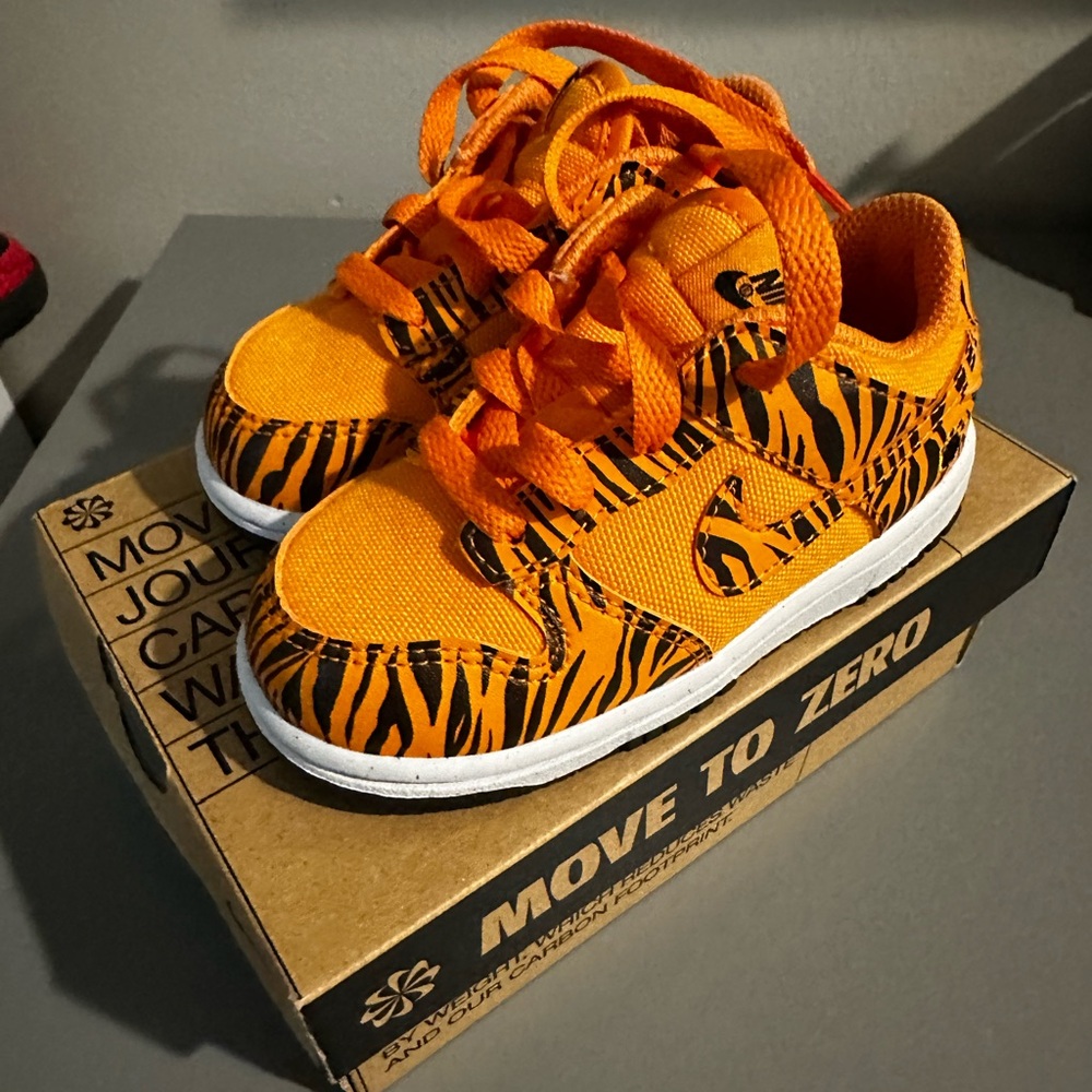 Toddler Nike Dunk Low "Tiger Stripes"